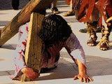 jesus carries his cross jesus carries his cross